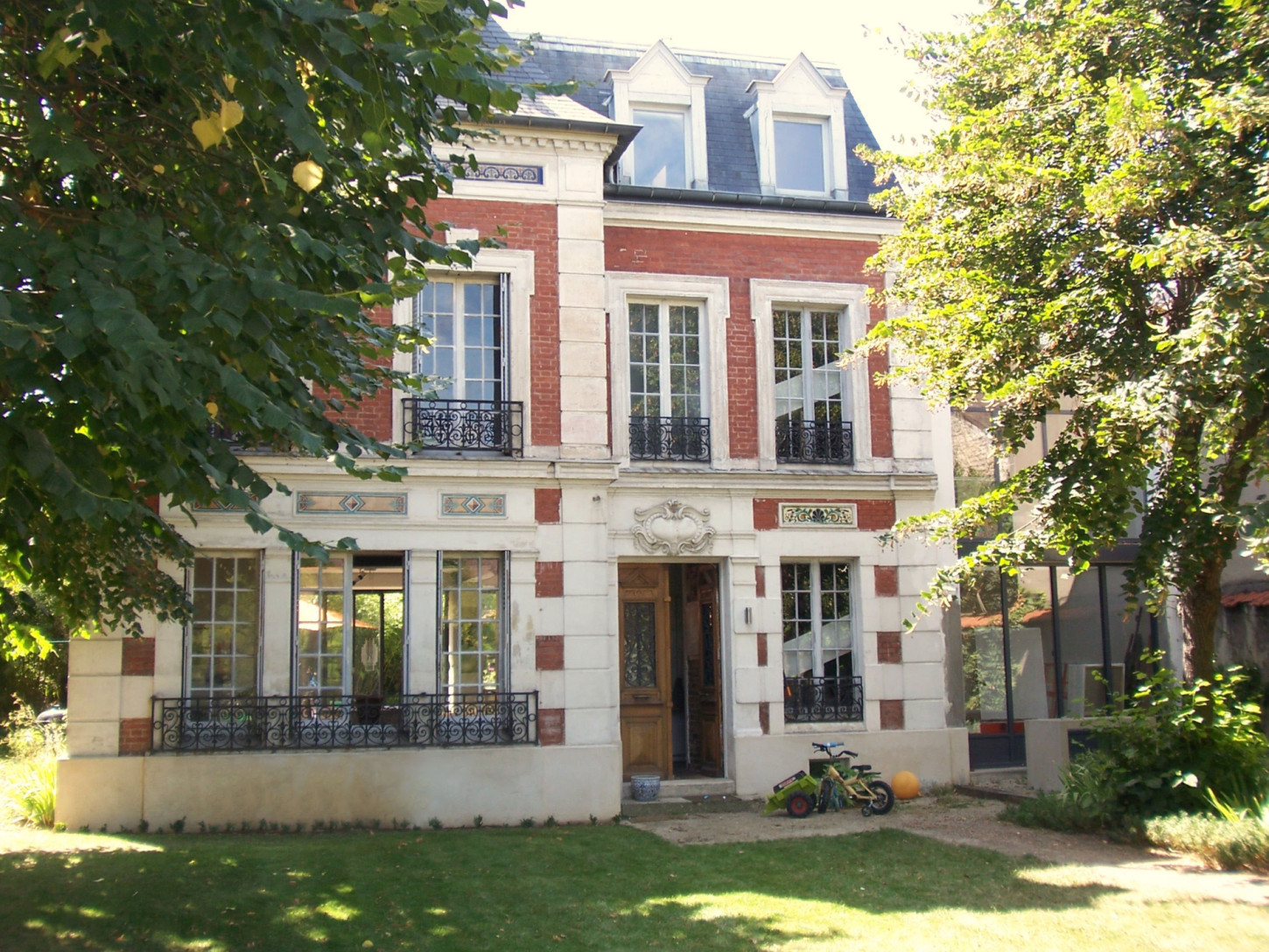 Pavillon de chasse par : Cadre Architecteurs, travaux réalisés en 2005